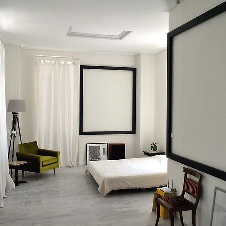 Alice Inn Atény Pokoj fotografie